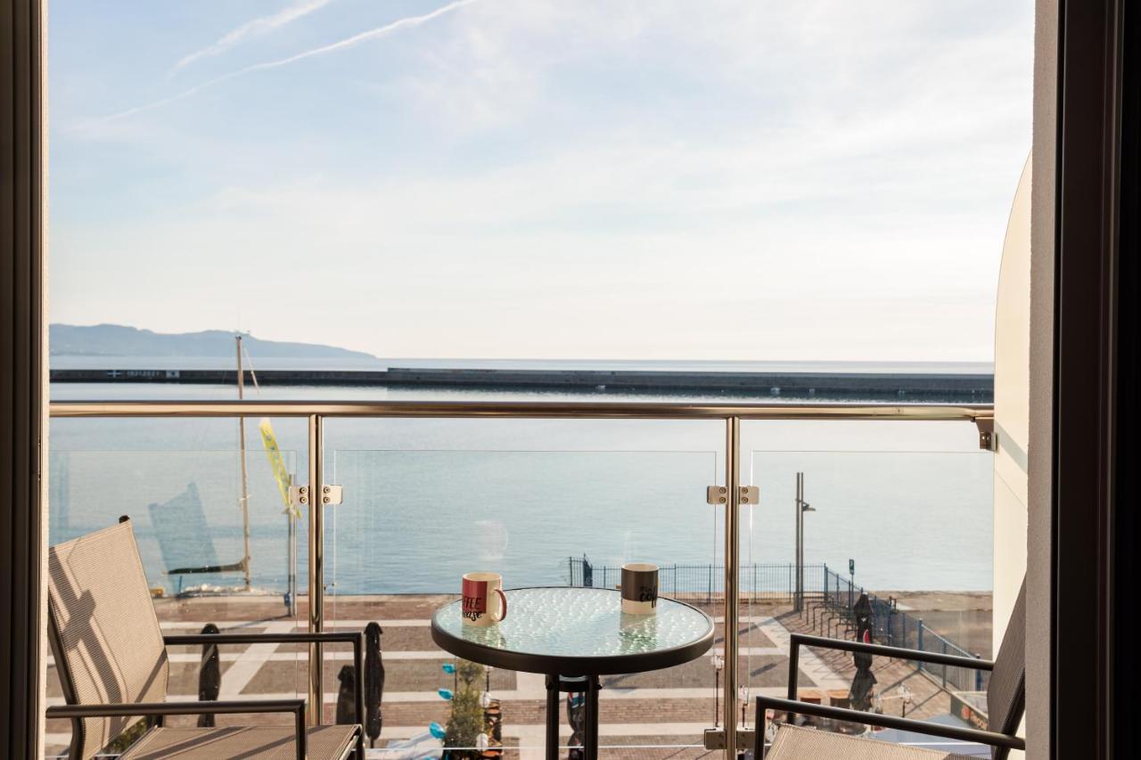 Georgia Seaview Apartment B3 Kalamata Esterno foto