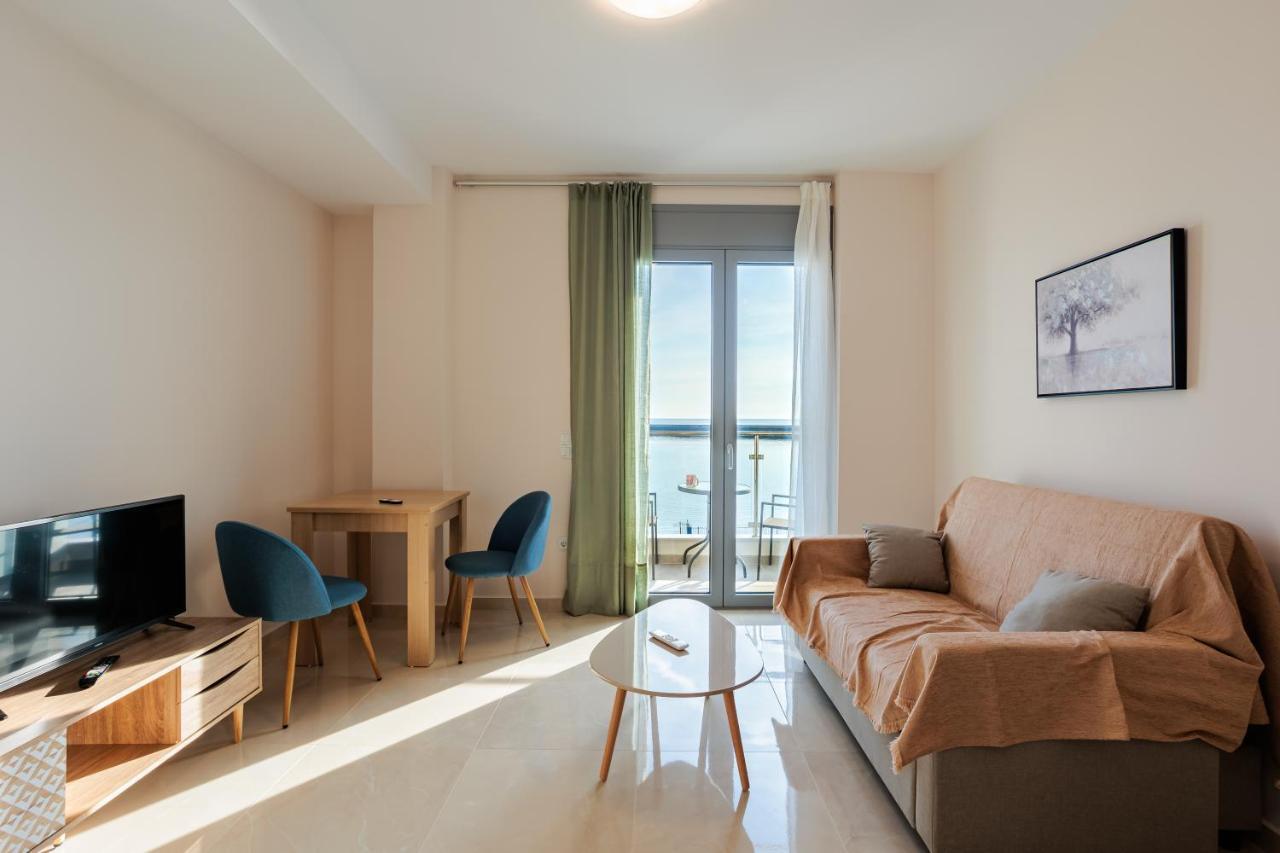 Georgia Seaview Apartment B3 Kalamata Esterno foto